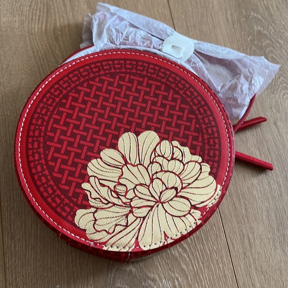 Estée Lauder cosmetic bag crossbody - Picture 2 of 4